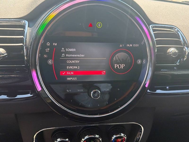 Mini Cooper (2021) CLUBMAN 2.0 Turbo S - fotka 14 z 29