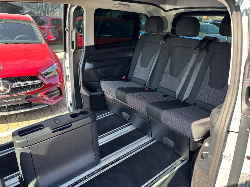 Mercedes-Benz Vito (2026) 2,0 119 CDI / Tourer Select / - fotka 6 z 9