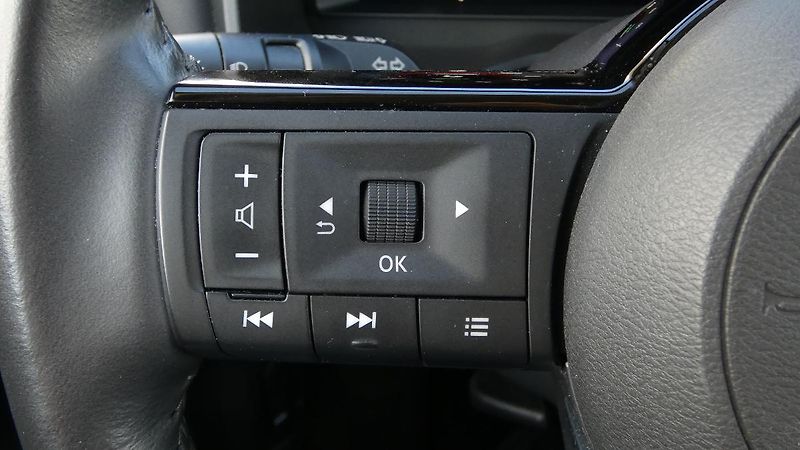 Nissan X-Trail e-POWER e-FORCE 4WD - 213 k CO - fotka 11 z 22