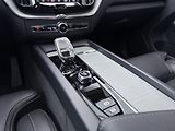 Volvo XC60 B5 AWD PLUS DARK /ventil. sed. - náhled 23