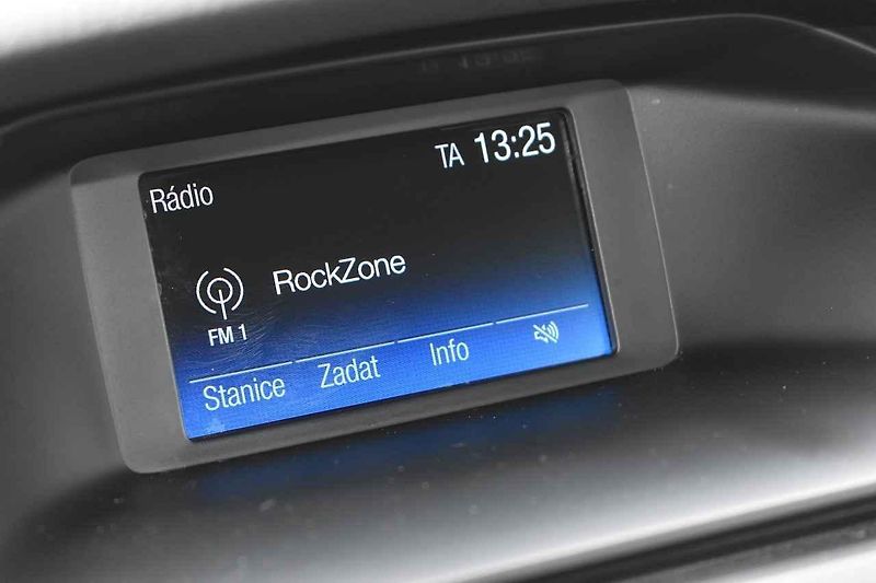 Ford Focus je dobrá volba pro trvanlivé auto pro rodinu