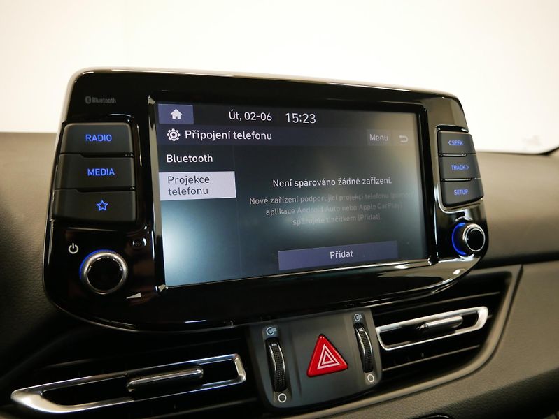 Hyundai i30 - fotka 17 z 24