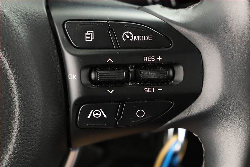 Kia Stonic (2023) Exclusive 1.0 T-GDI, EXCLUSIVE - fotka 19 z 21