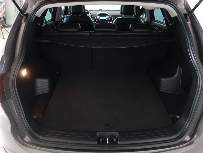 Hyundai ix35 (2013) 1.6 GDI, Tempomat - fotka 13 z 14