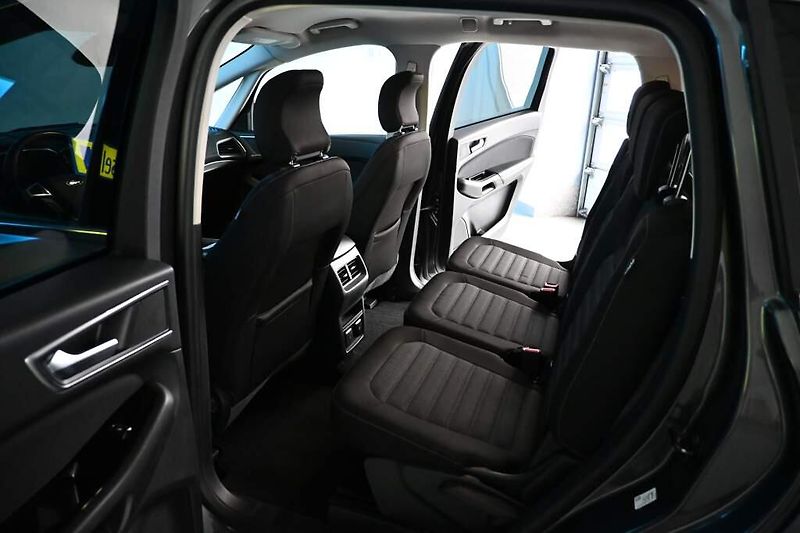 Ford S-MAX (2022) 2.0 LED ACC SONY Tažné WEBASTO - fotka 9 z 40