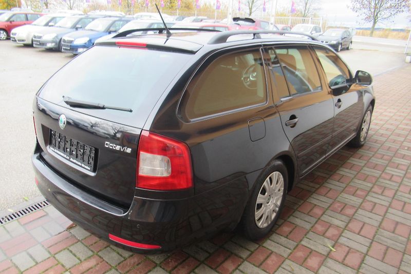 Škoda Octavia 2.0 TDI AUT. KLIMA  - fotka 5 z 14