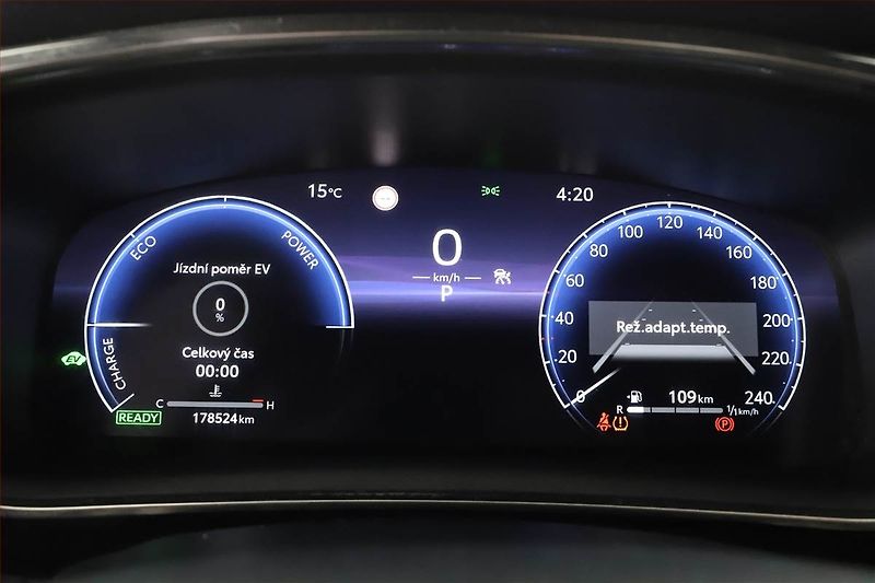 Toyota Corolla (2023) Comfort 1.8 Hybrid, Automat - fotka 9 z 18