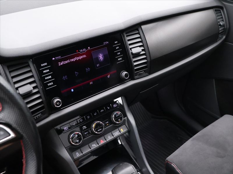Škoda Kodiaq 2,0 TDI 176kW RS CZ DPH 7-Míst - fotka 28 z 43
