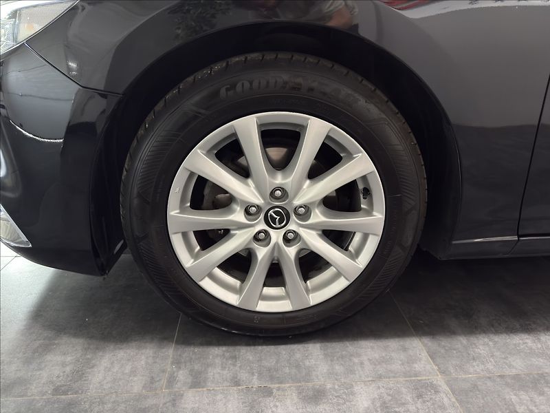 Mazda 6 2,2   D 1.MAJITEL 1.ROK ZÁRUKA - fotka 36 z 42