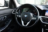 BMW Řada 3 320d xD M-SPORT REZERVACE - náhled 22