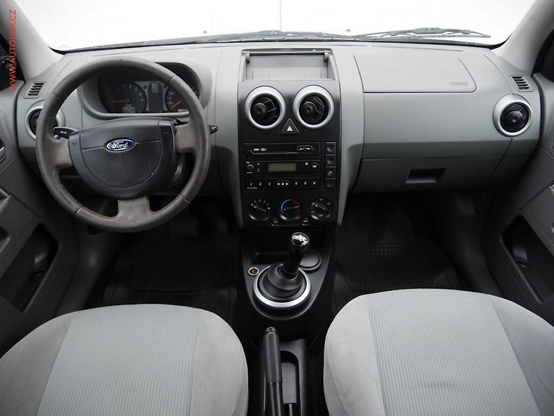 Ford Fusion (2003) 1.4i, AC, park.čidla - fotka 8 z 14