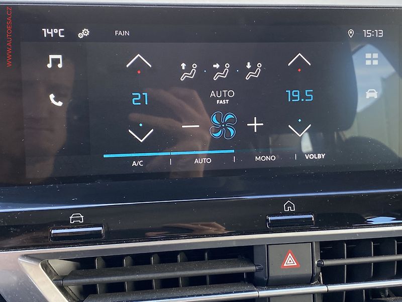 Citroën C4 (2022) 1.2 PT, Feel, LED, kamera - fotka 16 z 19