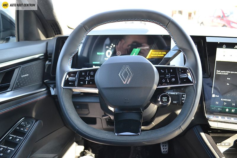 Renault Rafale esprit Alpine E-Tech full hybr - fotka 61 z 73