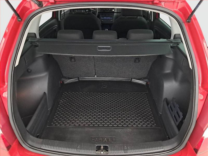 Škoda Fabia (2011) 1.2 TSI, nová STK, Tažné - fotka 13 z 13