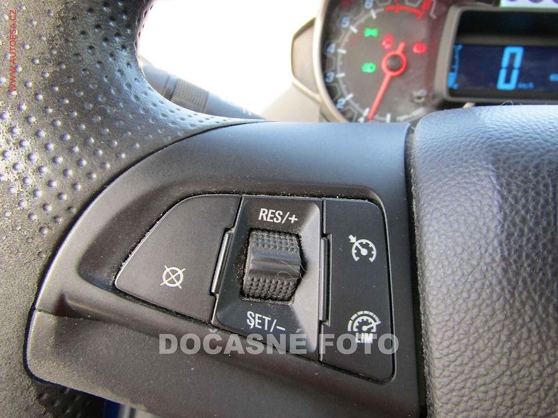 Chevrolet Aveo (2012) 1.3 i, 1.maj,ČR, Klima - fotka 14 z 19