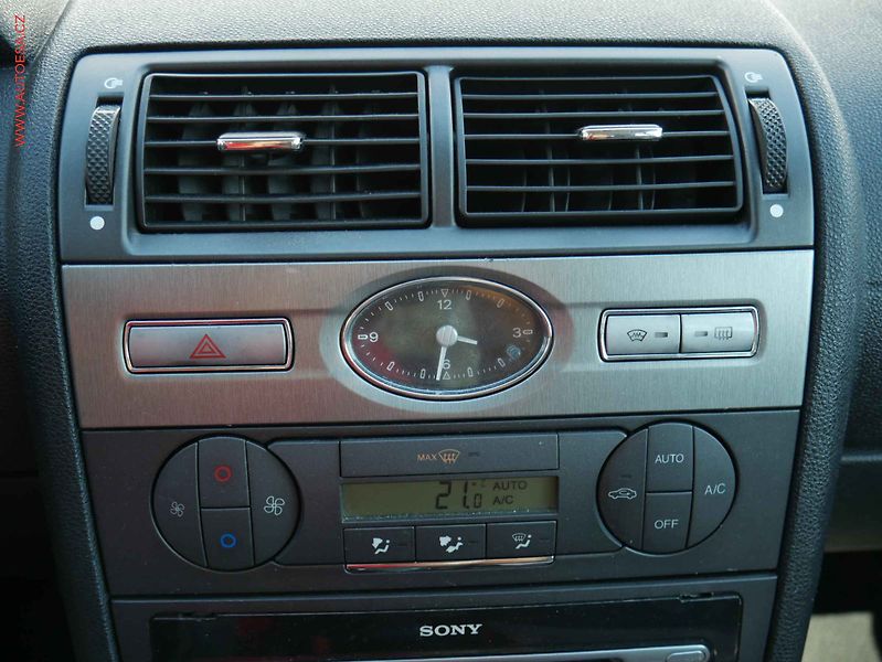 Ford Mondeo (2005) 2.0TDCi, ČR, AC, TZ - fotka 14 z 15