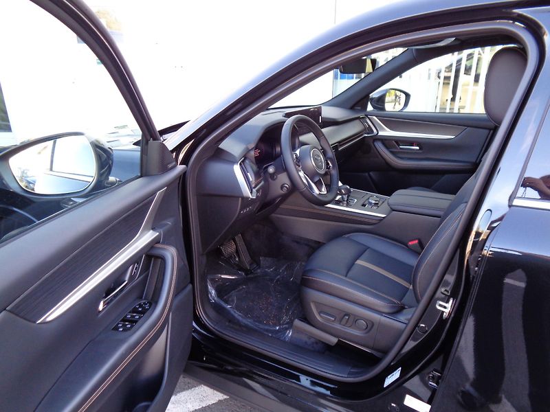 Mazda CX-80 (2026) 3,3D Hom.Plus, stř.okno, AKCE! - fotka 8 z 37