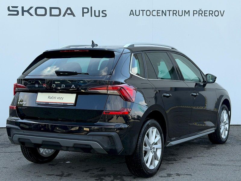 Škoda Kamiq (2025) 1.0 TSI 85kW DSG Top Selection - fotka 2 z 35