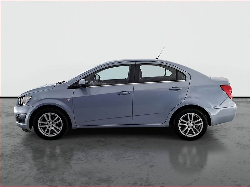 Chevrolet Aveo (2013) 1.6 i 16V, nová STK, Klima - fotka 3 z 13