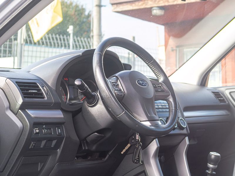 Subaru Forester (2013) 2.0D 108KW – ČR 23.12.2013 - fotka 11 z 48