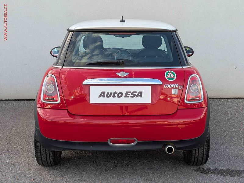 Mini Cooper (2007) 1.6 D, AC, tempo - fotka 5 z 13