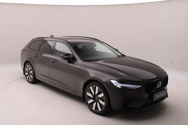 Volvo V90 T6 AWD PLUG-IN PLUS DARK TAŽNÉ - fotka 17 z 53