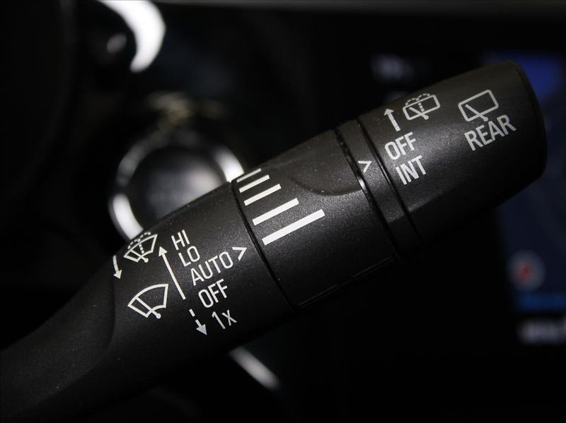 Opel Corsa 0,0 50kWh 41tkm. 1.majitel.ČR - fotka 18 z 24