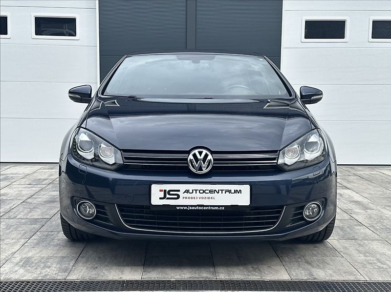 Volkswagen Golf 1,2 TSI 105PS  Cup Cabrio - fotka 4 z 48