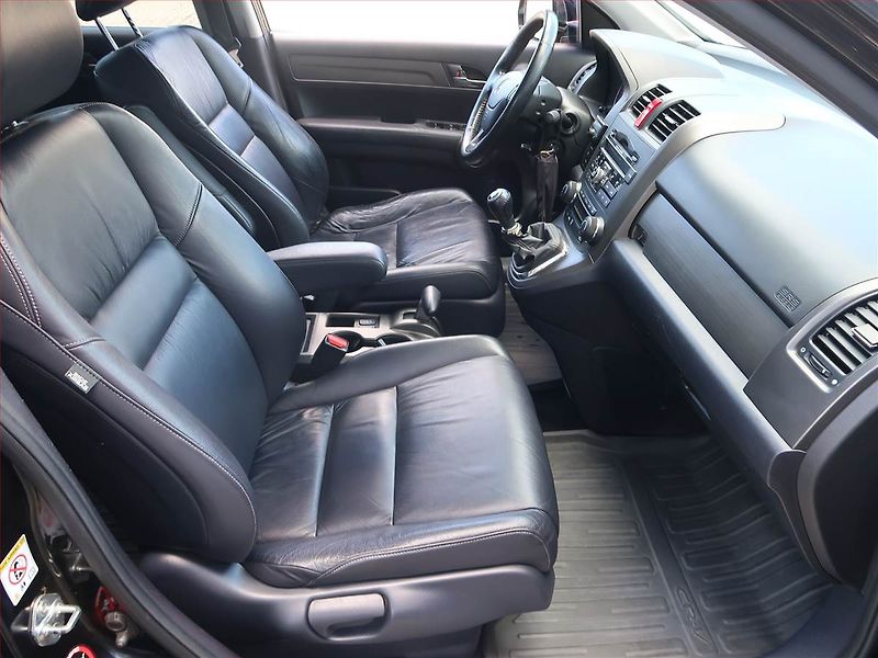 Honda CR-V (2011) Comfort 2.0 i, 4X4, Xenony - fotka 9 z 18
