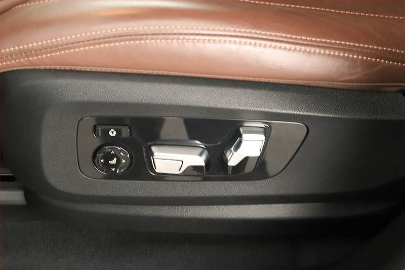 BMW X5 (2022) xDrive30d - fotka 18 z 20