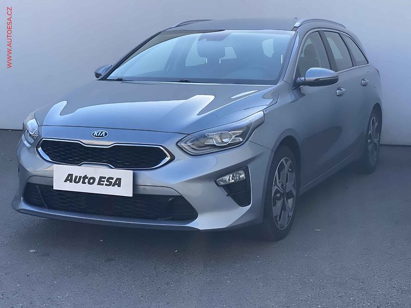 Kia Ceed (2020) 1.4 T-GDi, Spirit, AT, navi - fotka 3 z 18