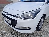 Hyundai i20 1,25i 16V 55kW - náhled 12