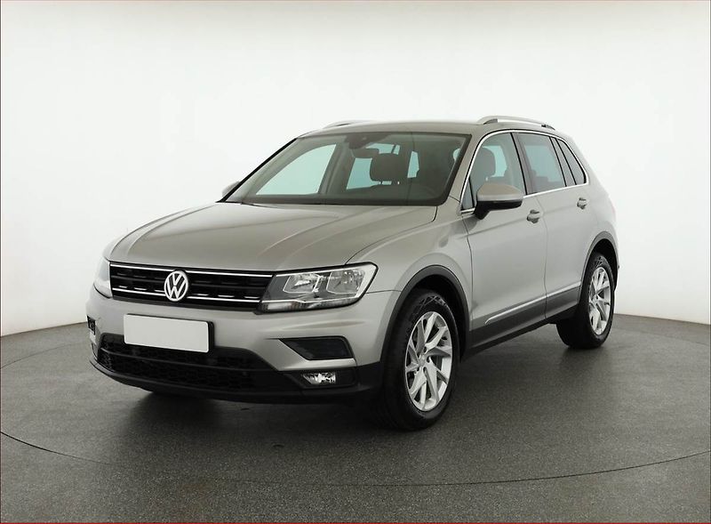 Volkswagen Tiguan (2018) Comfortline 2.0 TDI - fotka 2 z 17
