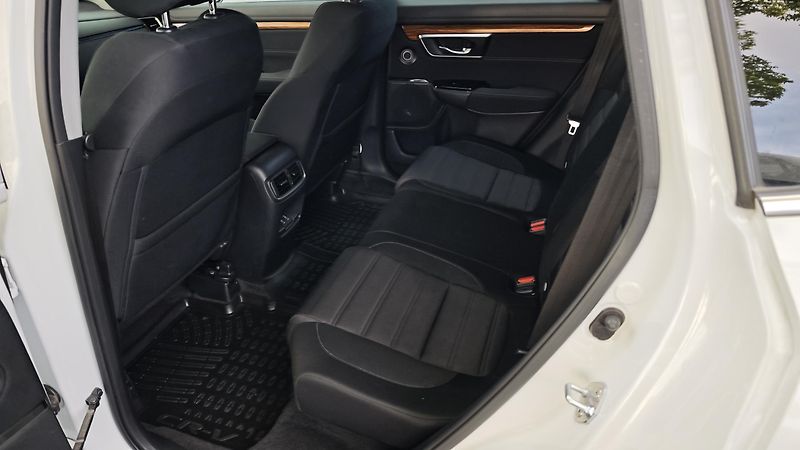 Honda CR-V (2021) 4x2, manuál, ČR, 1. majitel - fotka 15 z 43