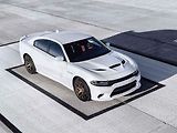 Dodge Charger SRT Hellcat.