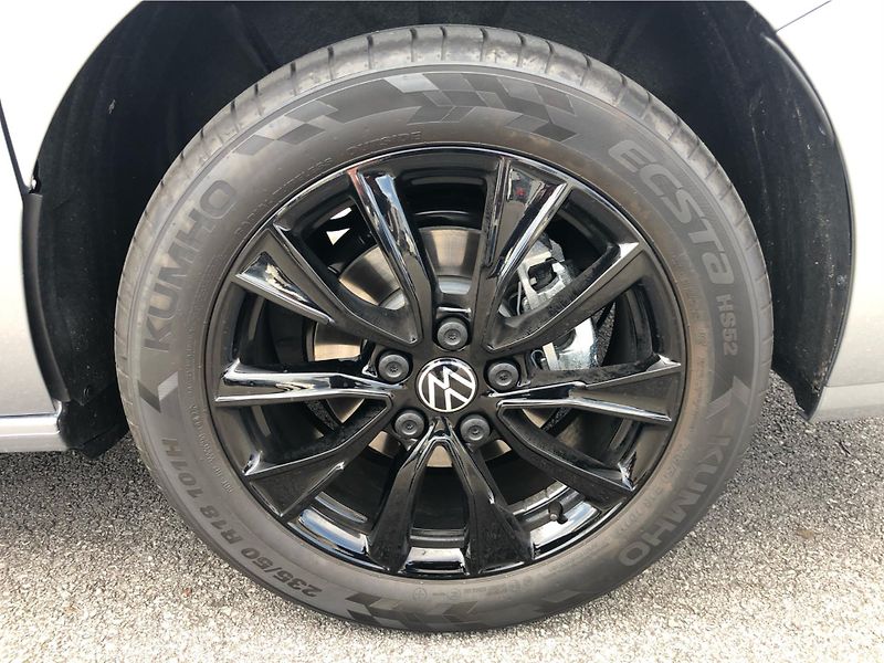 Volkswagen Multivan Long Life 2,0 TDI - fotka 15 z 30
