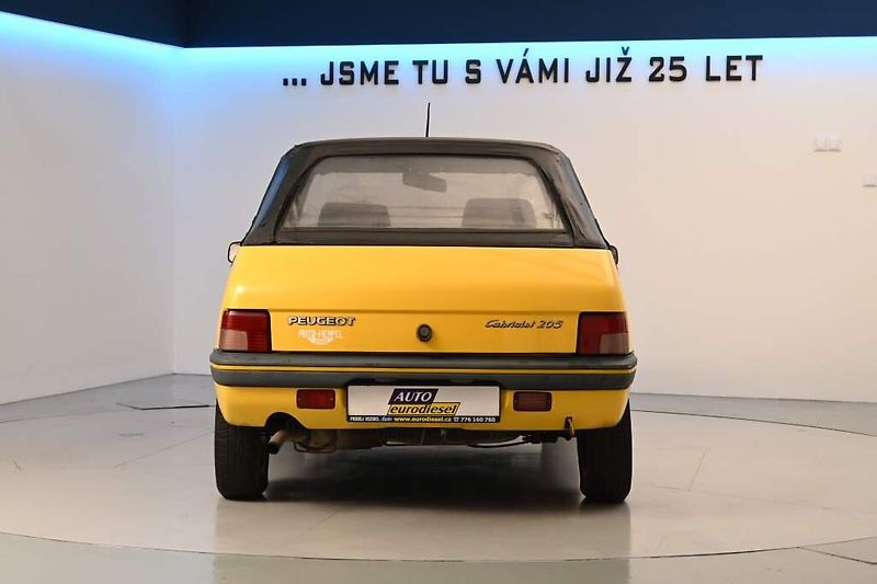 Peugeot 205 (1995) 1.4 CABRIO Pininfarina i - fotka 9 z 19