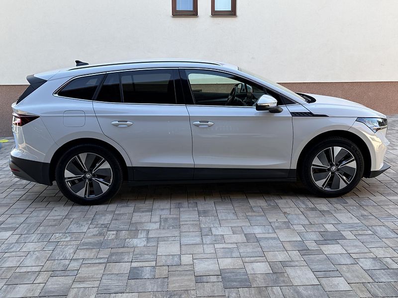Škoda Enyaq (2023) 80, SOH 95%, tazne, TČ, - fotka 4 z 19