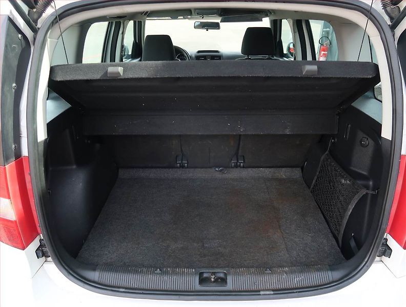 Škoda Yeti (2015) 2.0 TDI, 4X4 - fotka 13 z 15