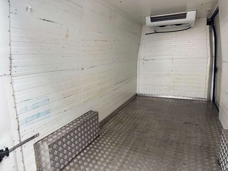 Renault Master (2016) 2.3 Maxi chlaďák 100kW - fotka 37 z 50