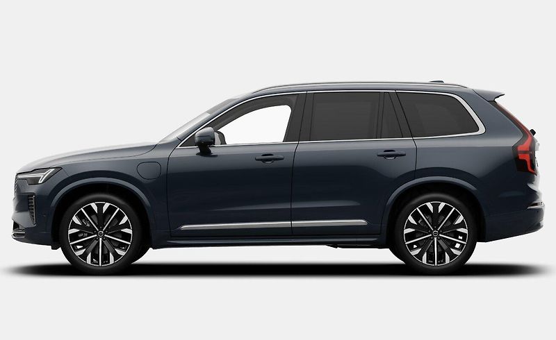 Volvo XC90 (2026) T8 AWD PLUS BRIGHT - fotka 2 z 17