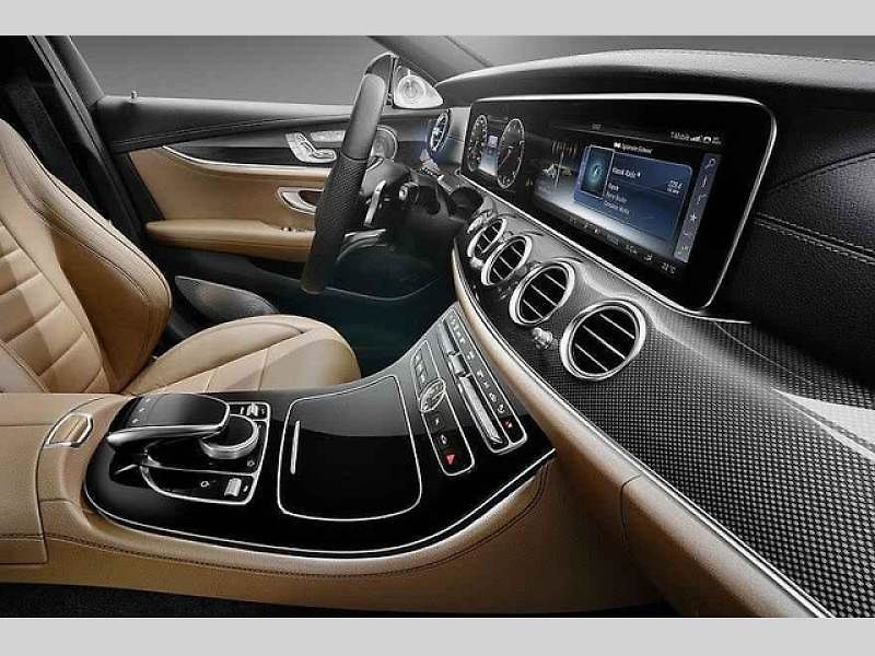 Mercedes-Benz třídy E.