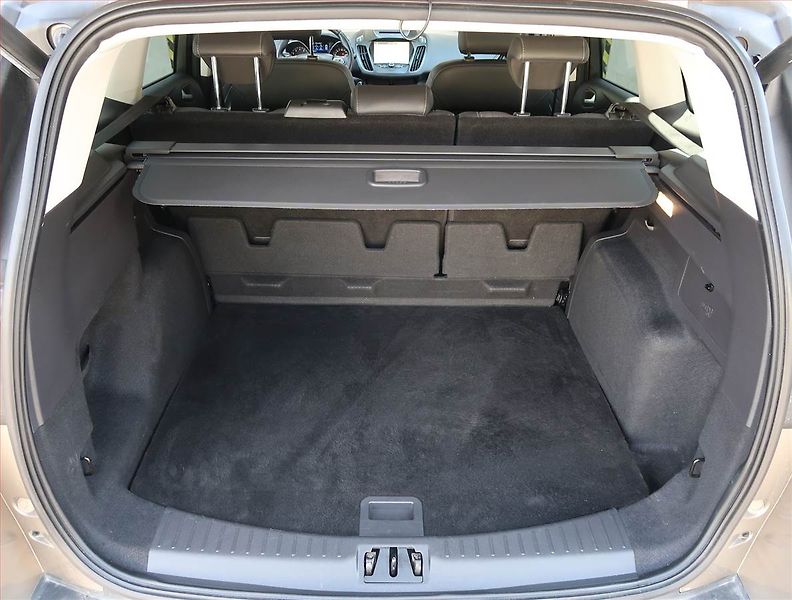 Ford Kuga (2019) 1.5 EcoBoost, ČR,1.maj - fotka 14 z 19