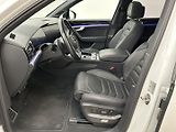 Volkswagen Touareg 3.0 TDI 4x4 R-Line - náhled 22