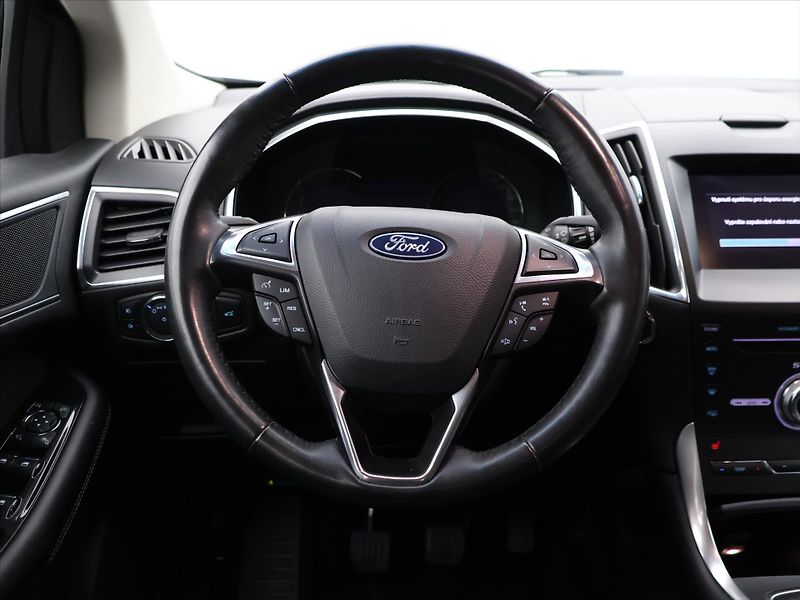 Ford Edge 2,0 TDCI 132kW AWD DPH - fotka 18 z 32