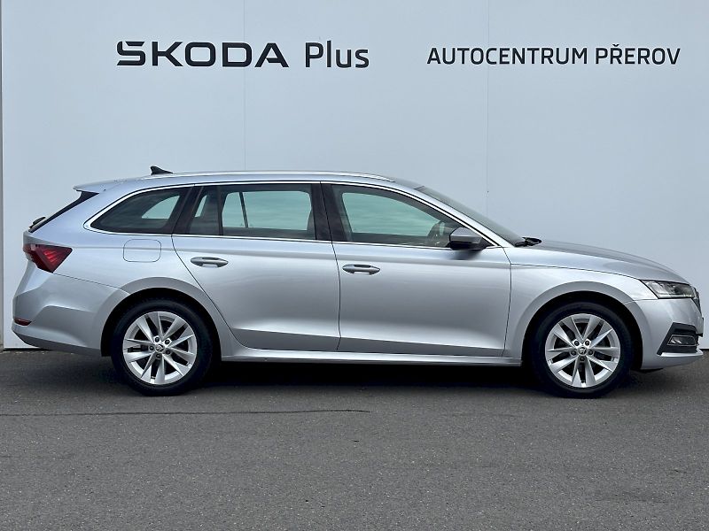 Škoda Octavia (2023) Combi 1.5 TSI 110kW Style - fotka 32 z 35