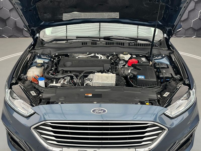 Ford Mondeo 2.0 EB 140 kW Titanium servis - fotka 42 z 49