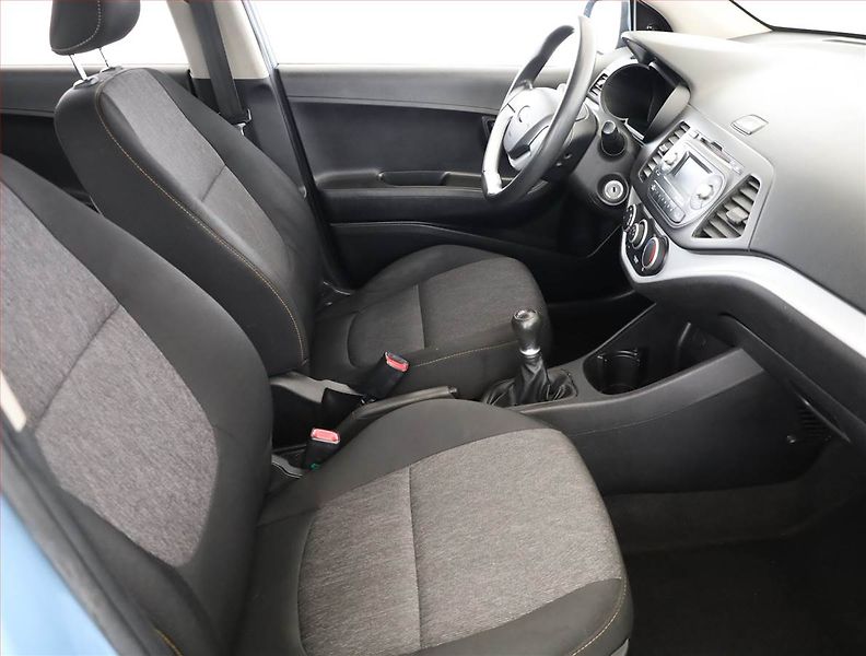 Kia Picanto (2013) 1.0, po STK, pěkný stav - fotka 7 z 12