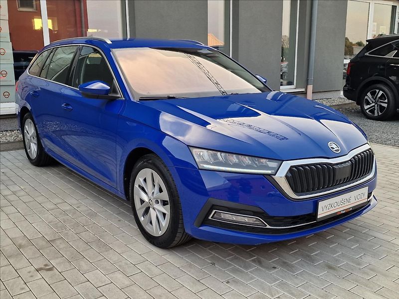 Škoda Octavia 2.0TDI Style Combi,ČR,1.Maj. - fotka 3 z 50