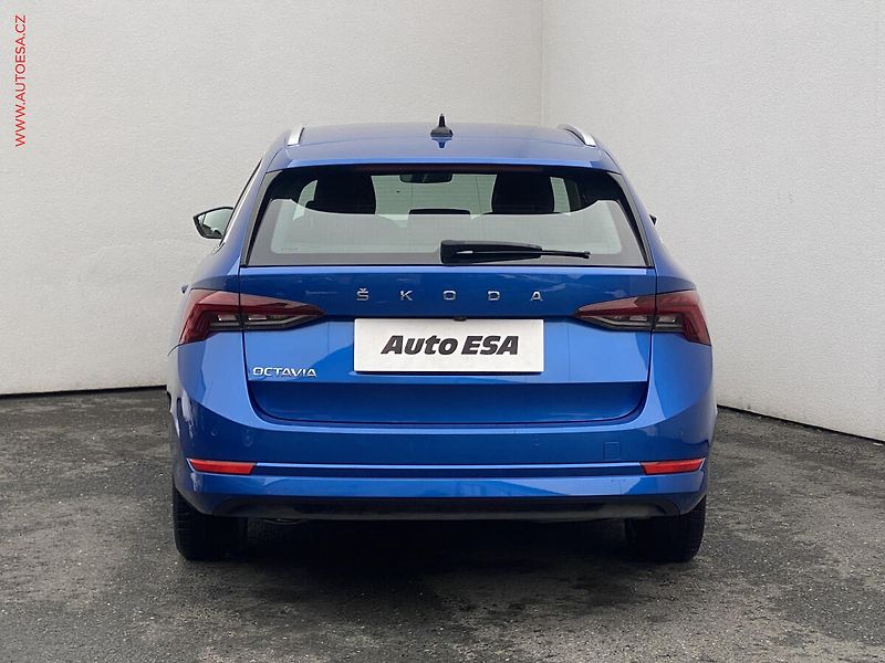 Škoda Octavia (2021) 2.0 TDi, ČR, Style, DSG - fotka 5 z 18